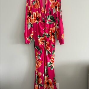 VENUS Maxi Long Sleeve Floral Dress